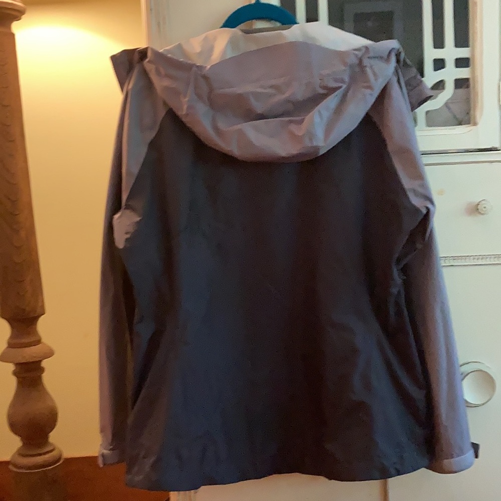 Patagonia Torrentshell Women's Rain Jacket L Large - Picture 6 of 6